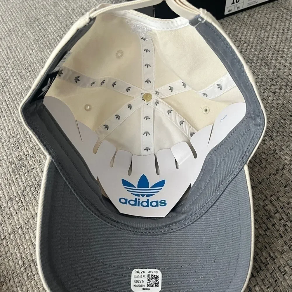 Women’s Adidas Hat - Picture 5 of 5